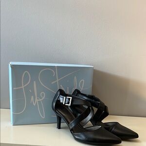 Life Stride Black Heels